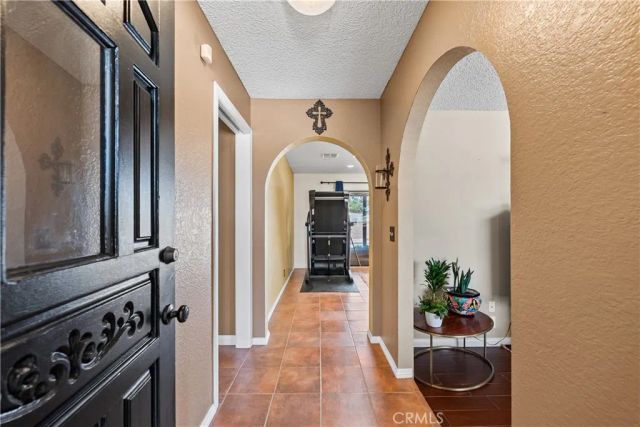 5055 W Avenue K12, Lancaster, CA 93536