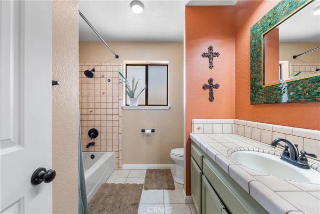 5055 W Avenue K12, Lancaster, CA 93536