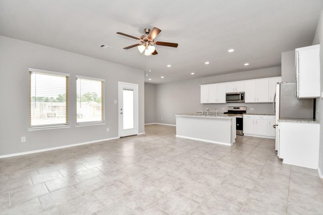 13967 Leigh Lake Lane, Conroe, TX 77384