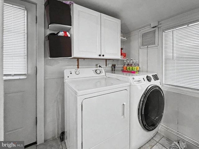 1039 REES AVE, Bryn Mawr, PA 19010