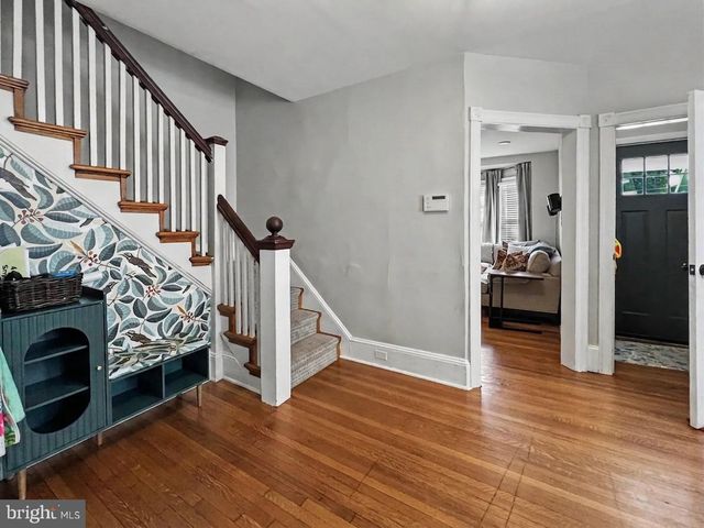 1039 REES AVE, Bryn Mawr, PA 19010