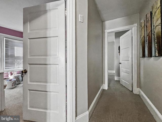 1039 REES AVE, Bryn Mawr, PA 19010