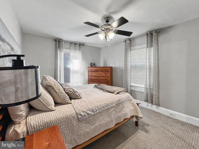 1039 REES AVE, Bryn Mawr, PA 19010
