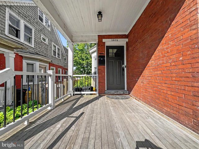 1039 REES AVE, Bryn Mawr, PA 19010