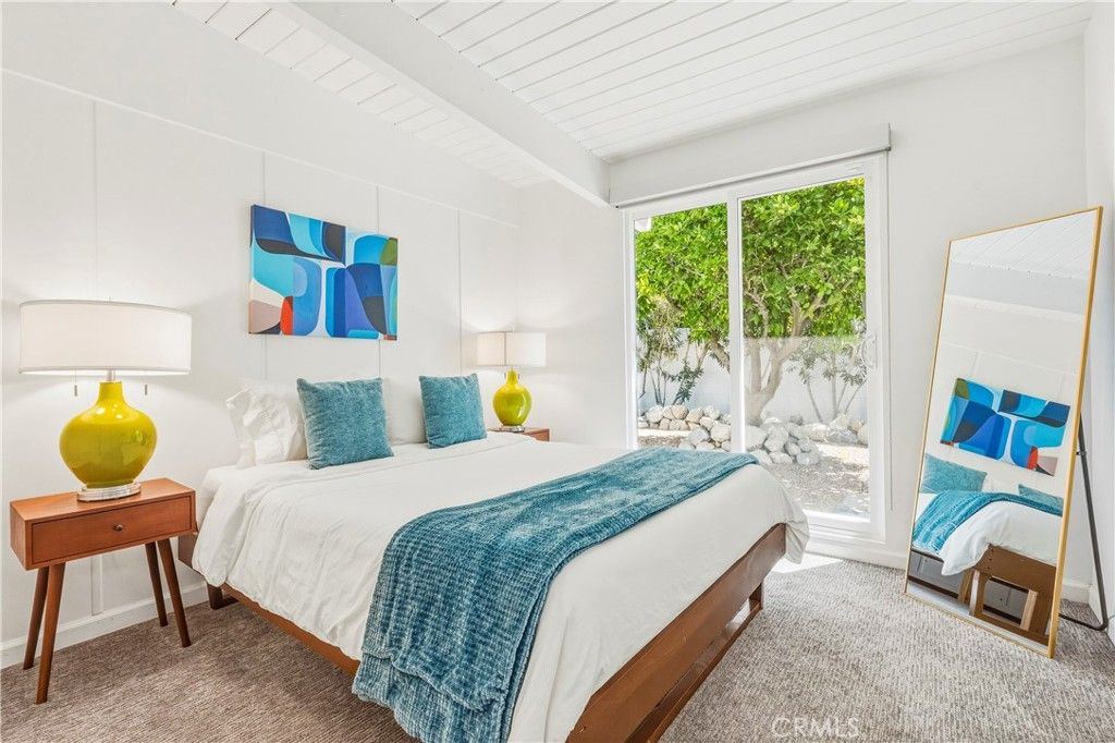 Image 24 of property listing at 302 E Racquet Club Drive, Palm Springs, CA 92262