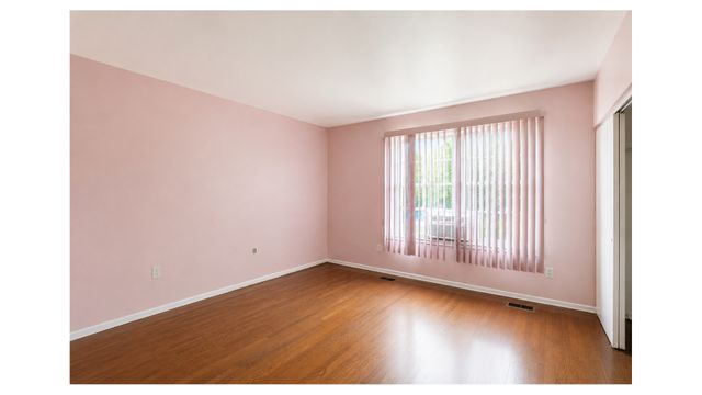 320 SNEDIKER Avenue, New York City, NY 11207