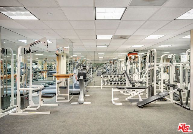 12222 Wilshire Boulevard 411, Los Angeles, CA 90025