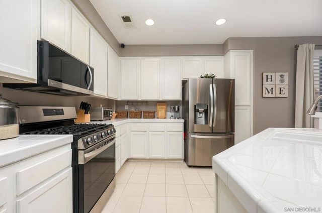 2003 Caminito De La Cruz, Chula Vista, CA 91913