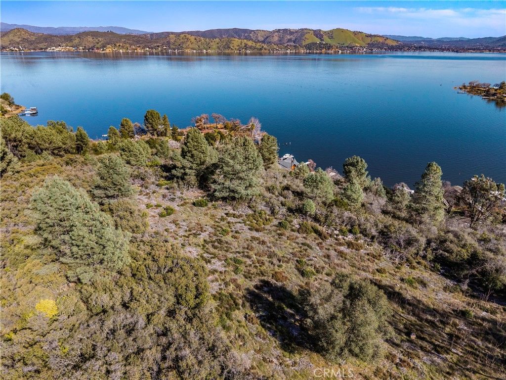 Image 19 of property listing at 11390 Point Lakeview, Kelseyville, CA 95451