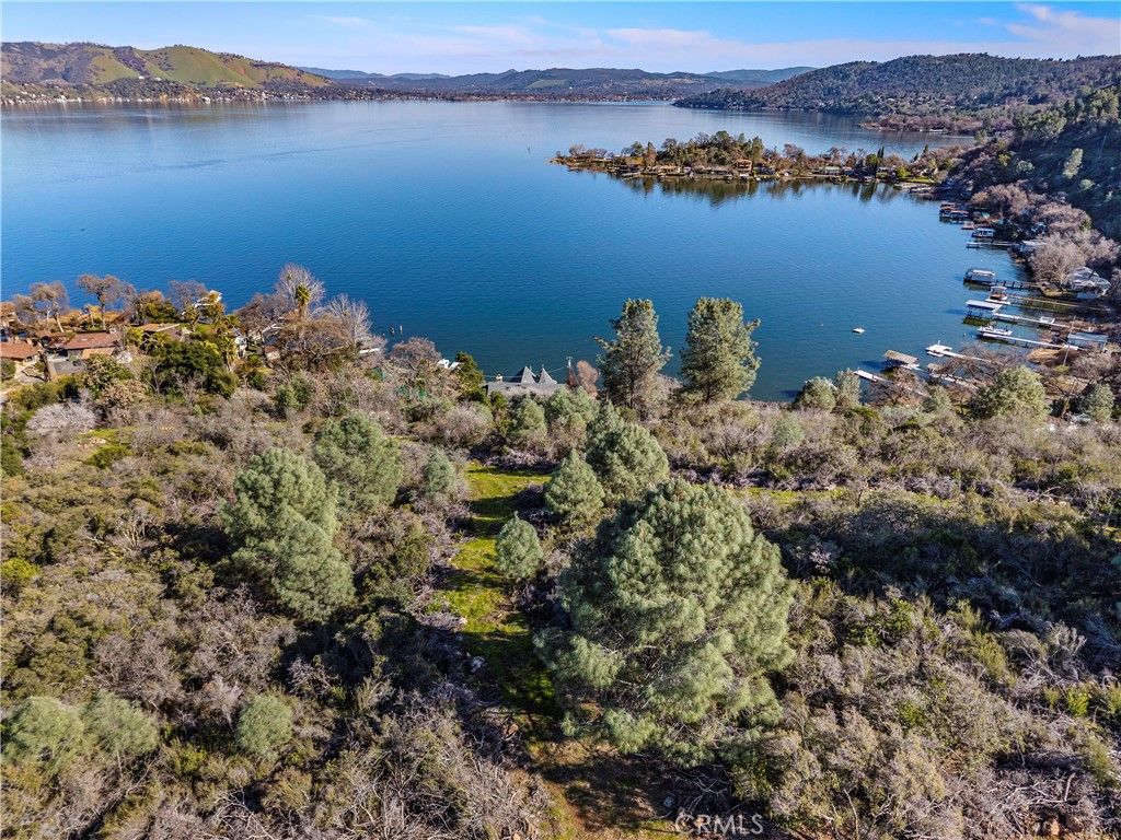 Image 25 of property listing at 11390 Point Lakeview, Kelseyville, CA 95451
