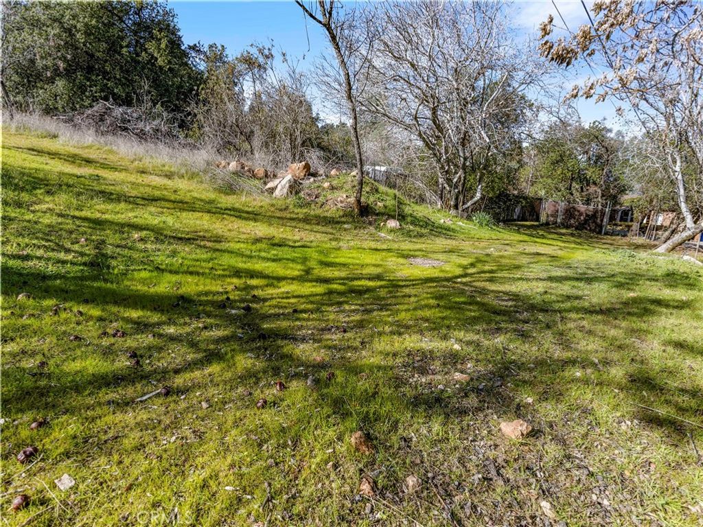 Image 28 of property listing at 11390 Point Lakeview, Kelseyville, CA 95451