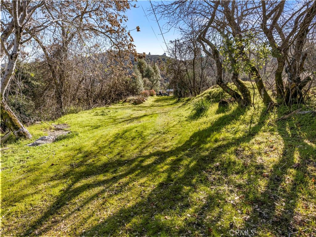 Image 29 of property listing at 11390 Point Lakeview, Kelseyville, CA 95451