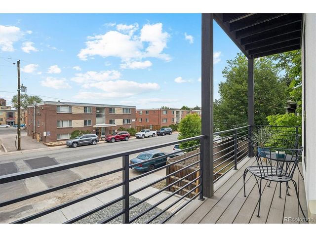 550 S Forest St 2-202, Denver, CO 80246