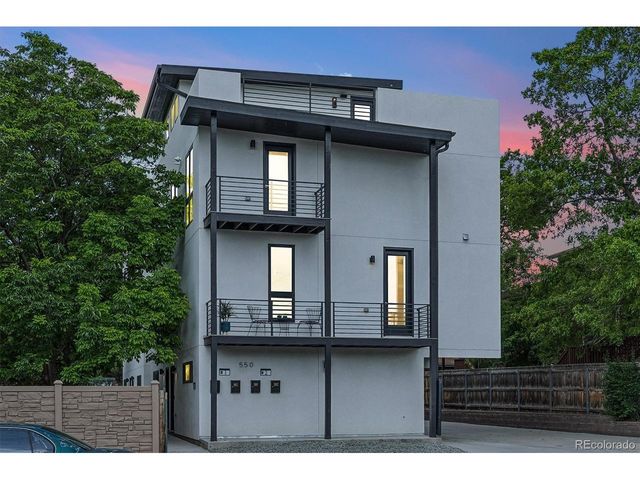 550 S Forest St 2-202, Denver, CO 80246