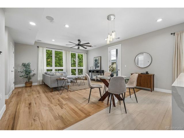 550 S Forest St 2-202, Denver, CO 80246