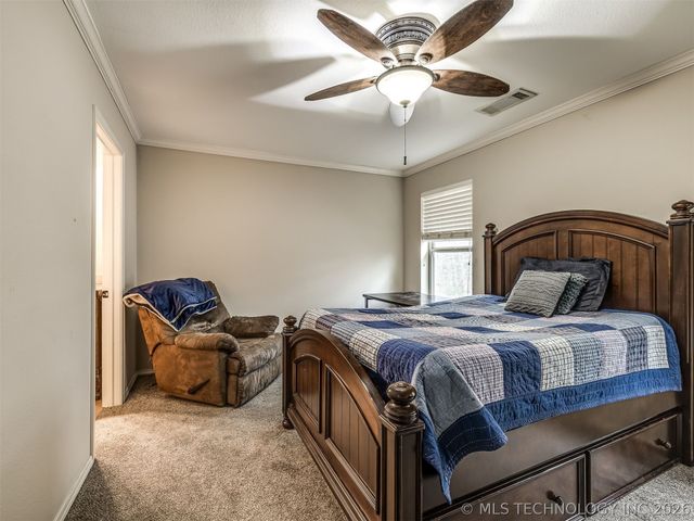 6301 S 5th Avenue, Broken Arrow, OK 74011