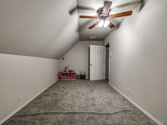 6301 S 5th Avenue, Broken Arrow, OK 74011