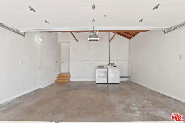 11521 Patom Drive, Culver City, CA 90230