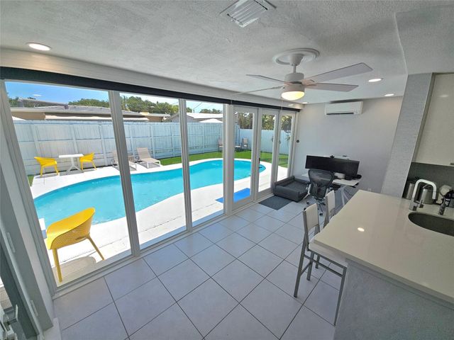 3680 NE 16th Avenue, Oakland Park, FL 33334