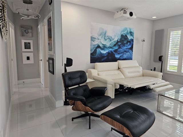 3680 NE 16th Avenue, Oakland Park, FL 33334