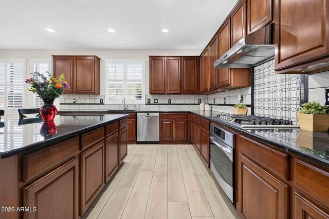 1162 E EUCLID Avenue, Gilbert, AZ 85297