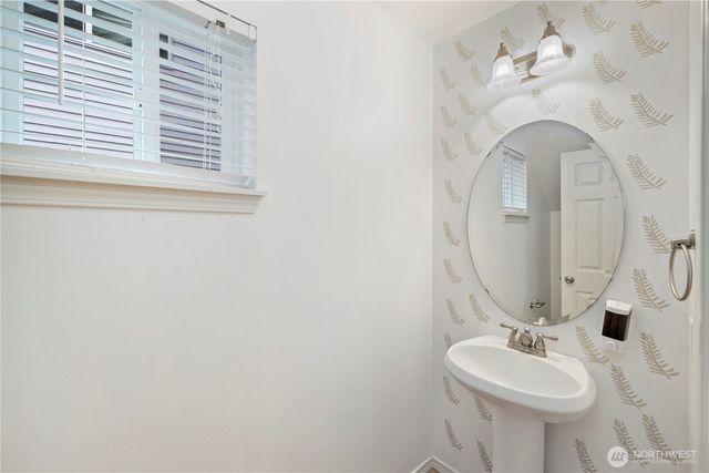 22506 129th Place SE, Kent, WA 98031