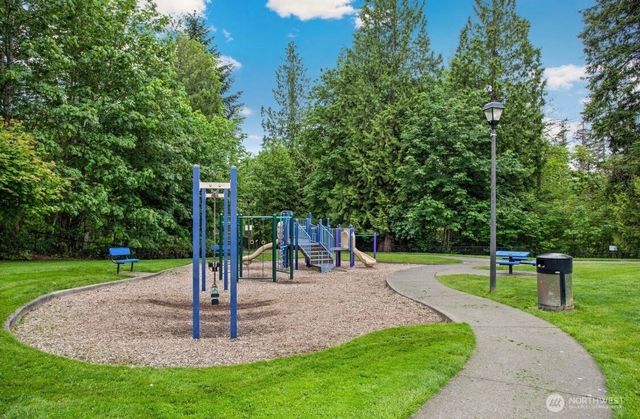 22506 129th Place SE, Kent, WA 98031