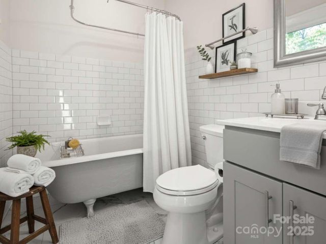 10 Madison Avenue, Asheville, NC 28801