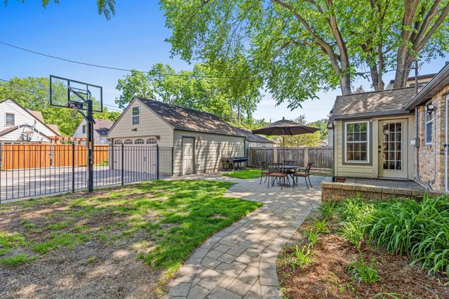 5605 Elliot Avenue, Minneapolis, MN 55417