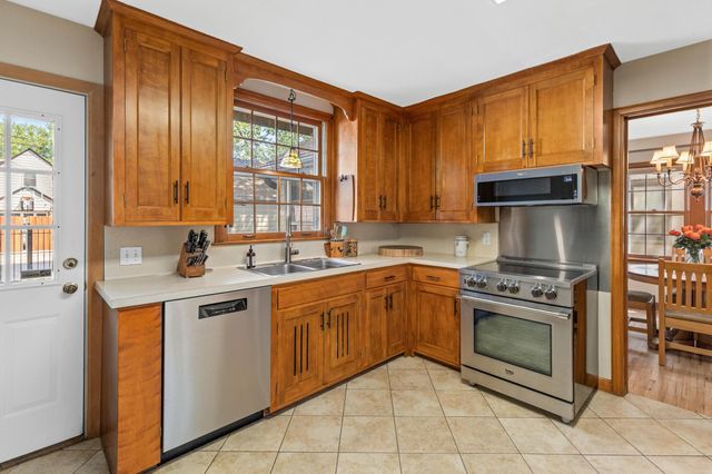 5605 Elliot Avenue, Minneapolis, MN 55417