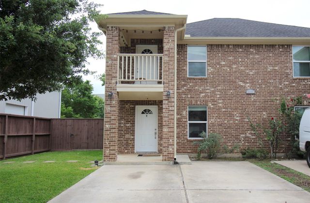 6610 Loma Vista Street A, Houston, TX 77085