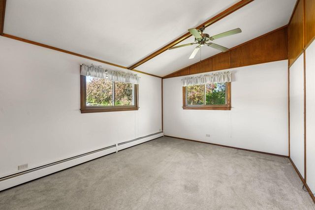 S66W13555 Saroyan ROAD, Muskego, WI 53150