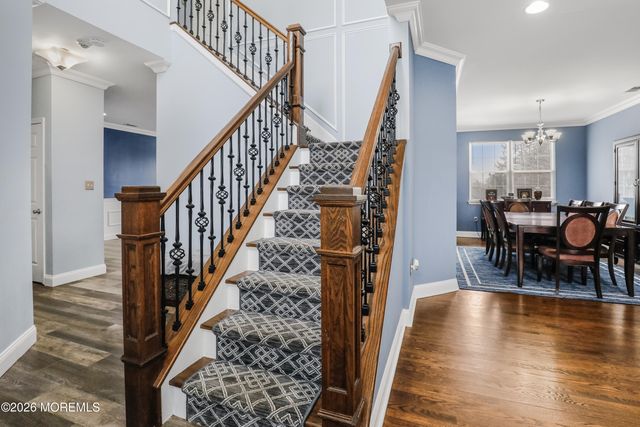 10 Winged Foot Drive, Manalapan, NJ 07726