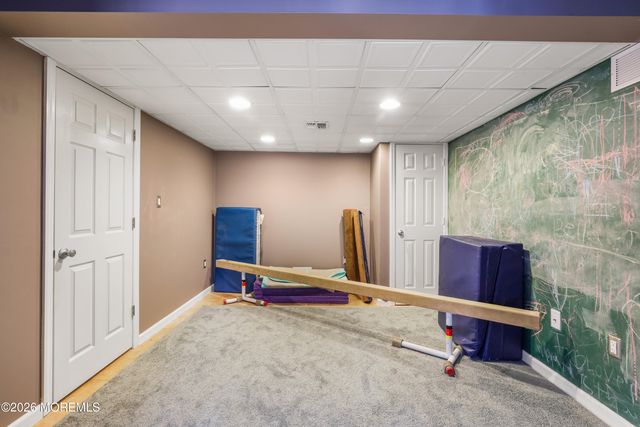 10 Winged Foot Drive, Manalapan, NJ 07726