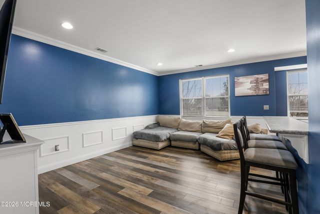 10 Winged Foot Drive, Manalapan, NJ 07726