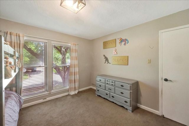 408 Pebbleshire Drive, Houston, TX 77062