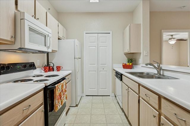 5451 VINELAND ROAD 2305, Orlando, FL 32811