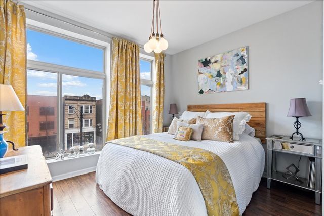 2121 W DIVISION Street 1, Chicago, IL 60622