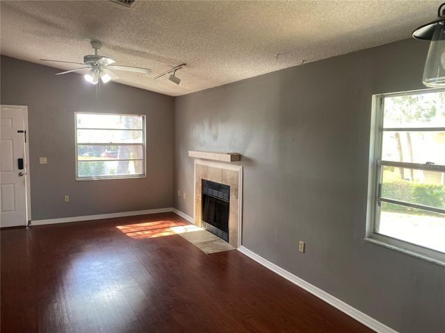 3535 59TH AVENUE W 3535, Bradenton, FL 34210