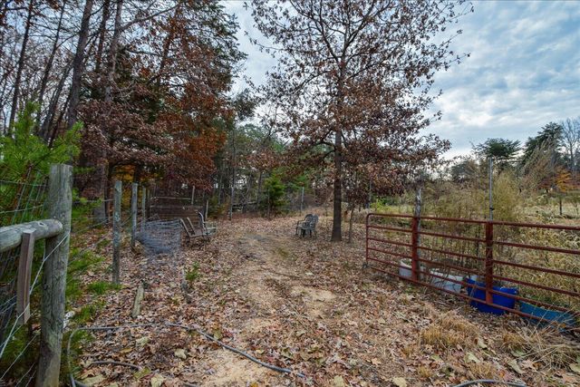 1214 Evelyn DR, Huddleston, VA 24104