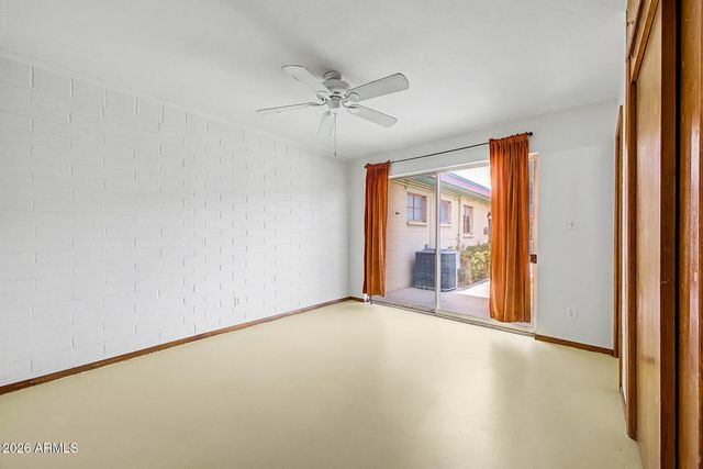 450 W EARLL Drive 15, Phoenix, AZ 85013