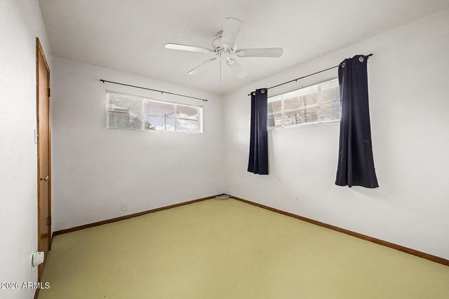 450 W EARLL Drive 15, Phoenix, AZ 85013