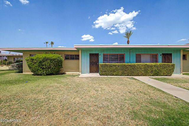 450 W EARLL Drive 15, Phoenix, AZ 85013