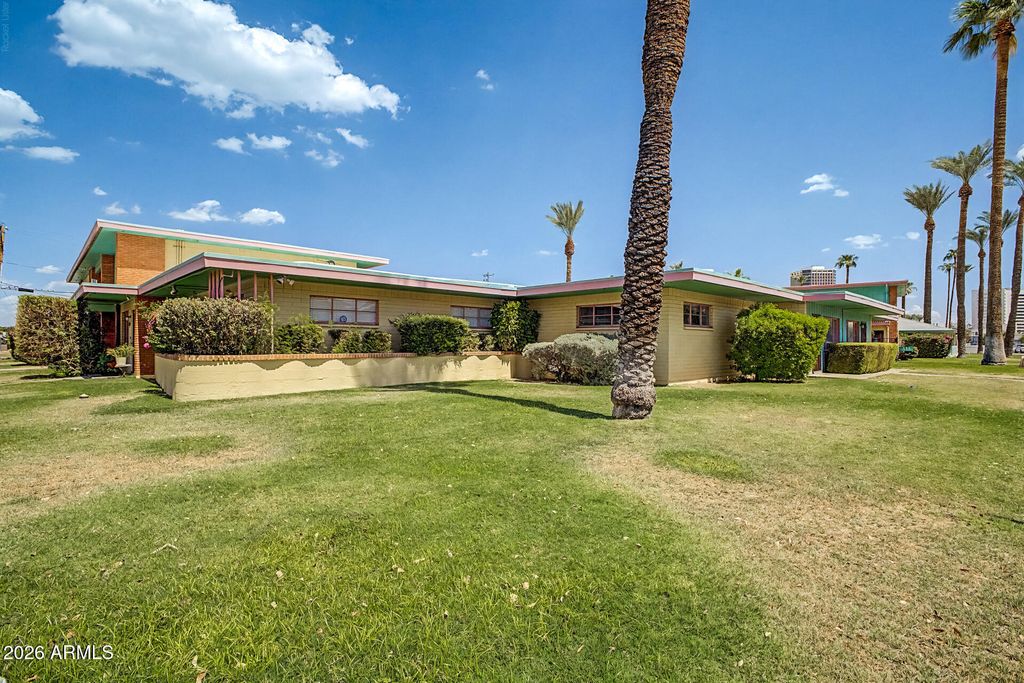 450 W EARLL Drive 15, Phoenix, AZ 85013 — photo 5