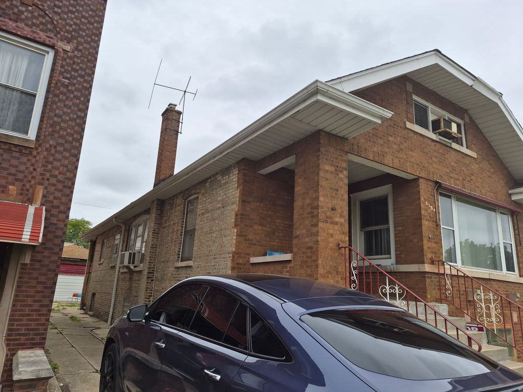 8354 S Throop Street, Chicago, IL 60620 — photo 2