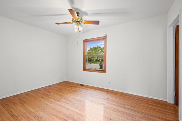 1120 Brush Hill Lane, Lake Zurich, IL 60047