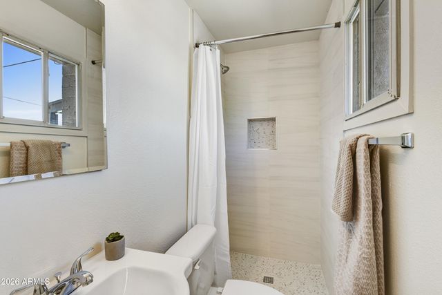 1986 E PALMCROFT Drive, Tempe, AZ 85282