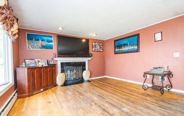 21 Westland Terrace, Haverhill, MA 01830