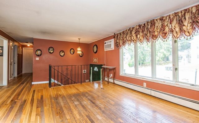 21 Westland Terrace, Haverhill, MA 01830