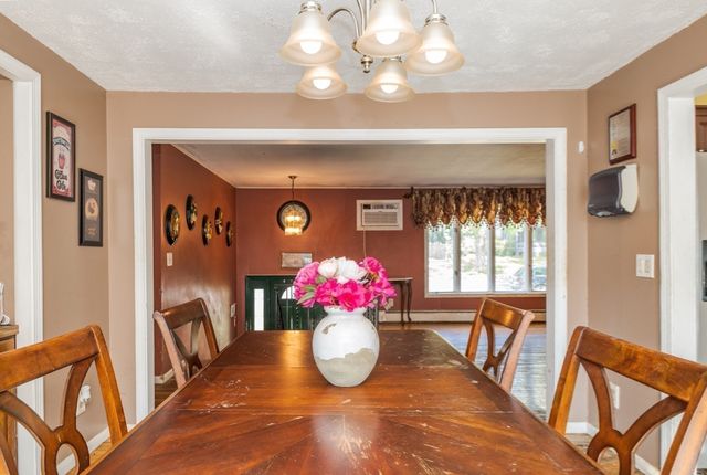 21 Westland Terrace, Haverhill, MA 01830
